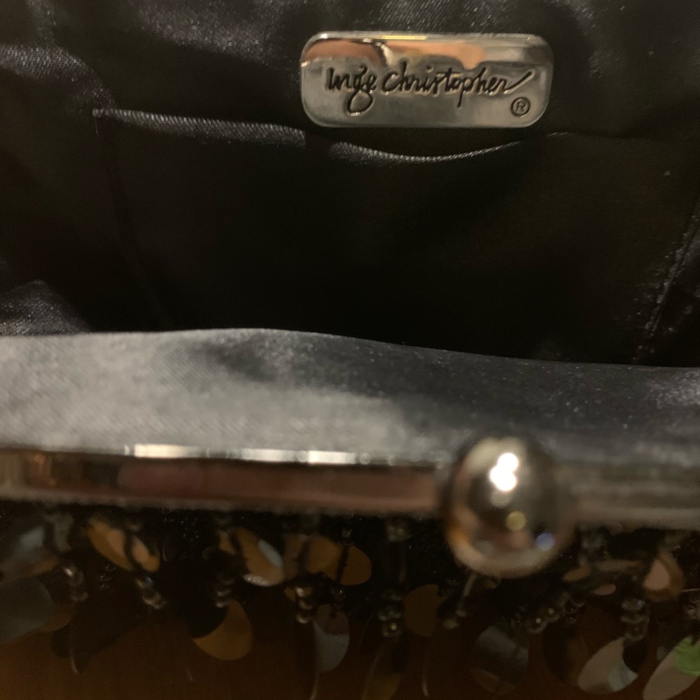 Clutch - Picture 2 of 2